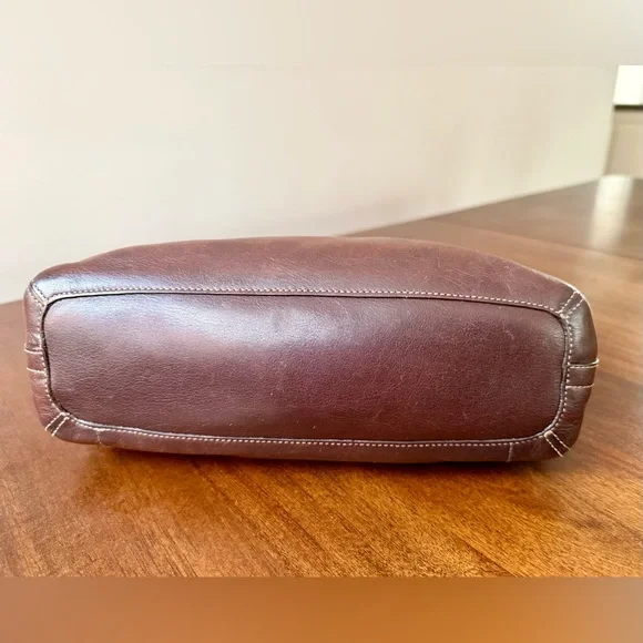 ‼️SOLD ‼️Vintage Coach East West Legacy Shoulder Bag in Mahogany Y2K 2006 - Picture 7 of 15